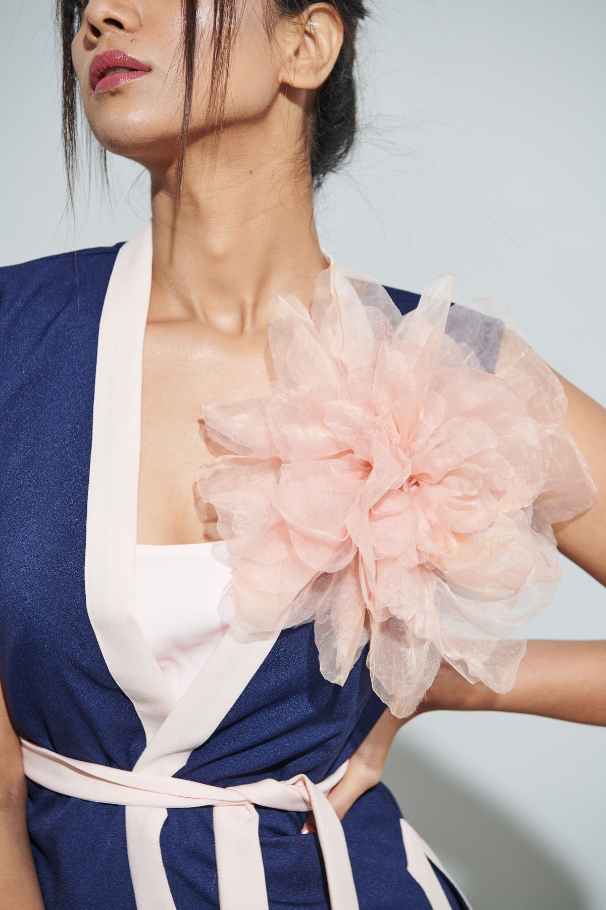 ROYAL BLUE SLEEVELESS SUIT WITH PEONY 3D FLOWER