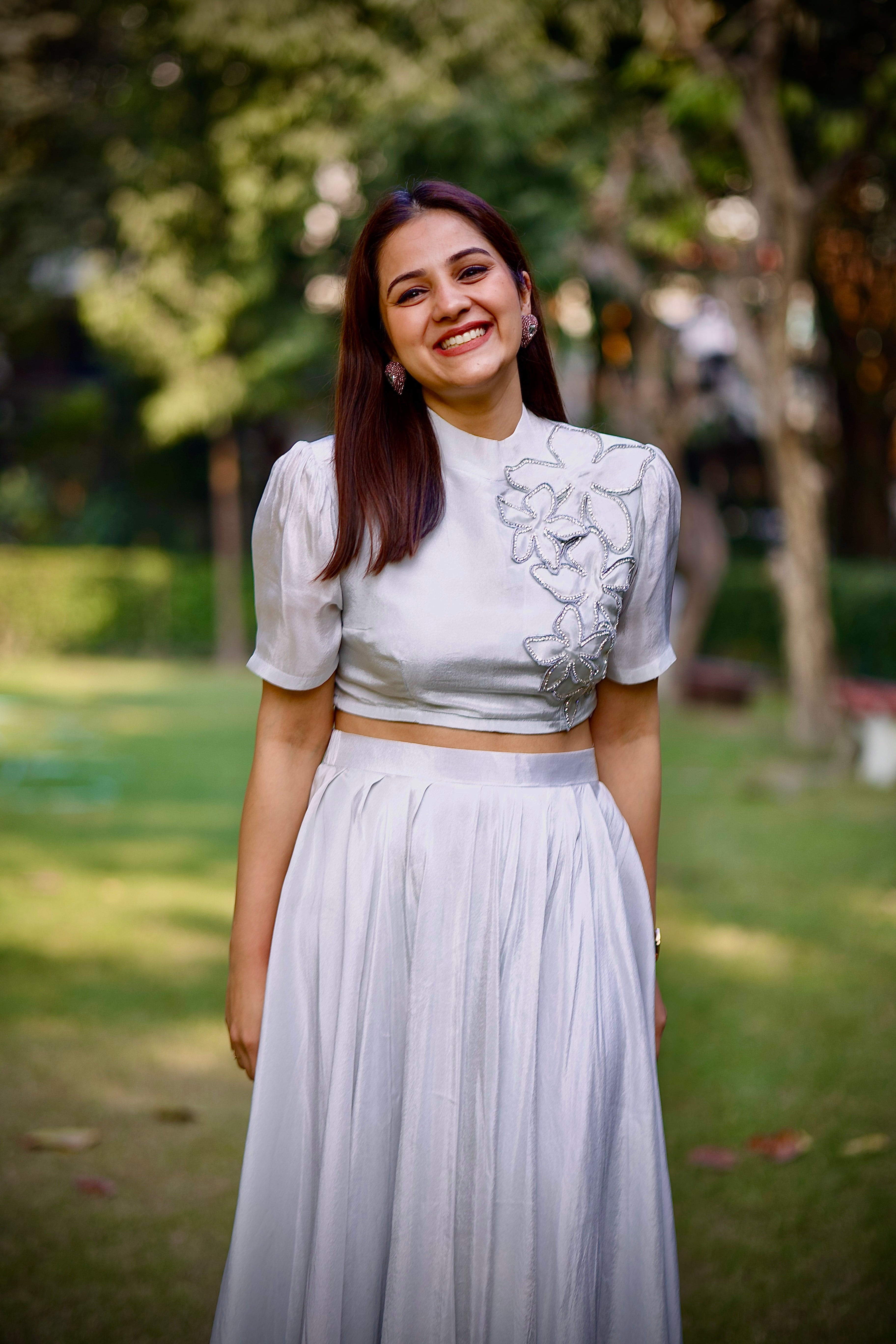 Weaving Cult Silver Tissue Embellished Coord