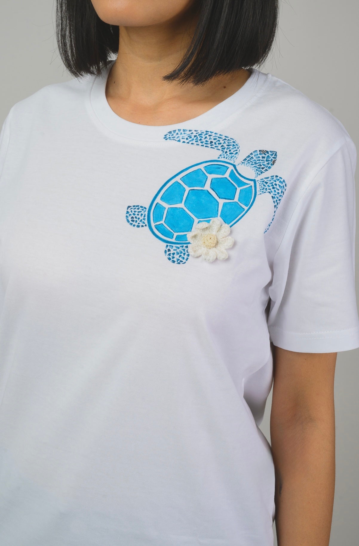 Turtle Bloom Tee