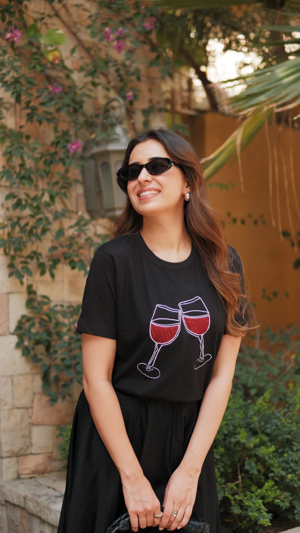 WINE EMBROIDERED TSHIRT