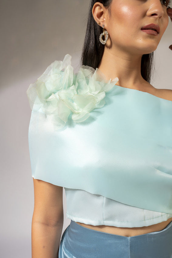 WEAVING CULT AQUA BLUE ORGANZA ONE OFF-SHOULDER TOP