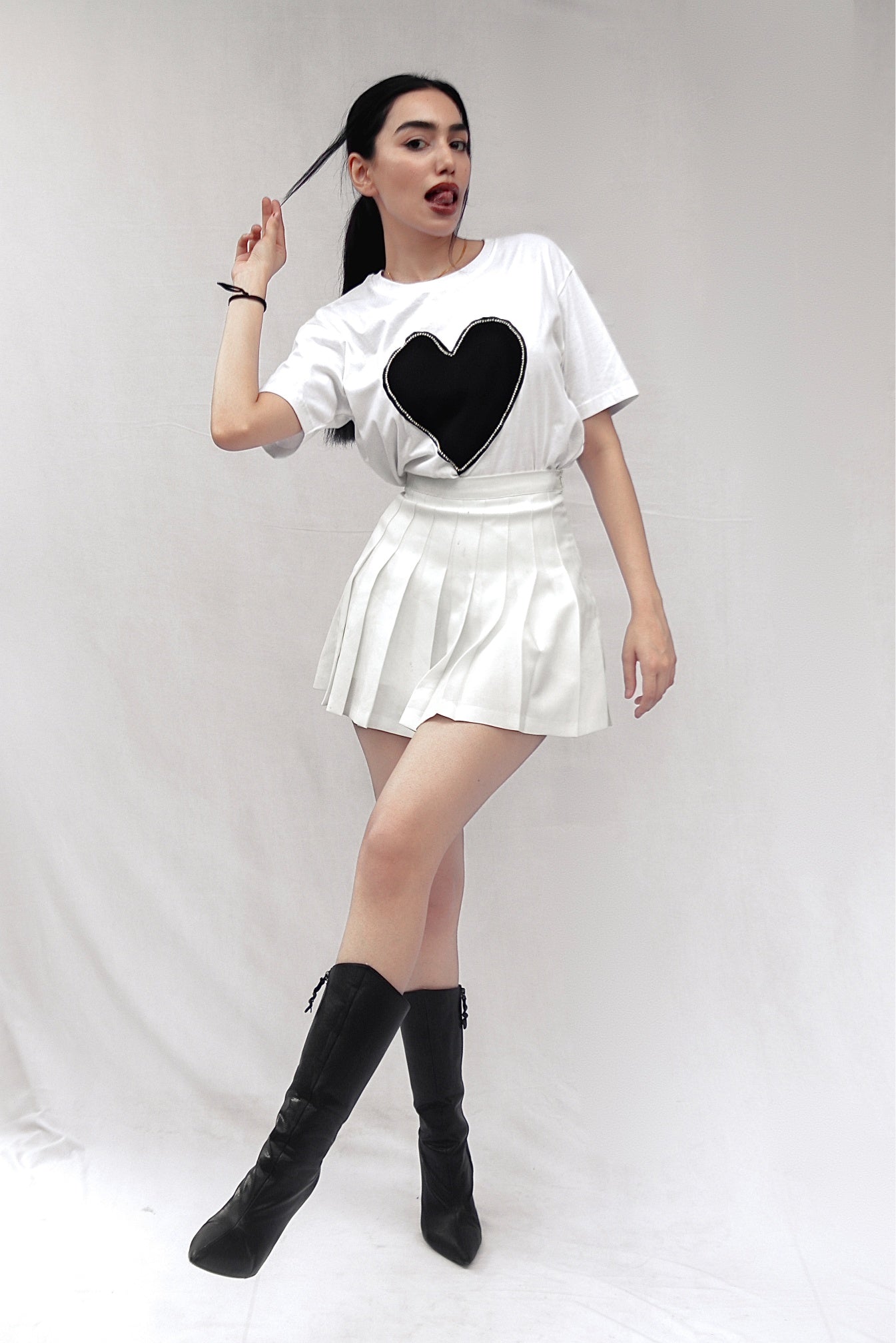 WHITE HEART TSHIRT