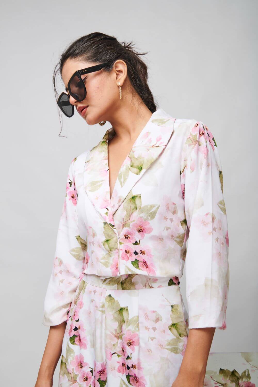 FLORAL PRINT CROPPED BLAZER